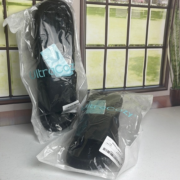 Mesh Beach Comfy Anti-Slip Pillow Slides (Woman 9) - Picture 2 of 4